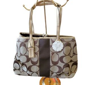 COPY - Authentic Vintage Coach logo purse